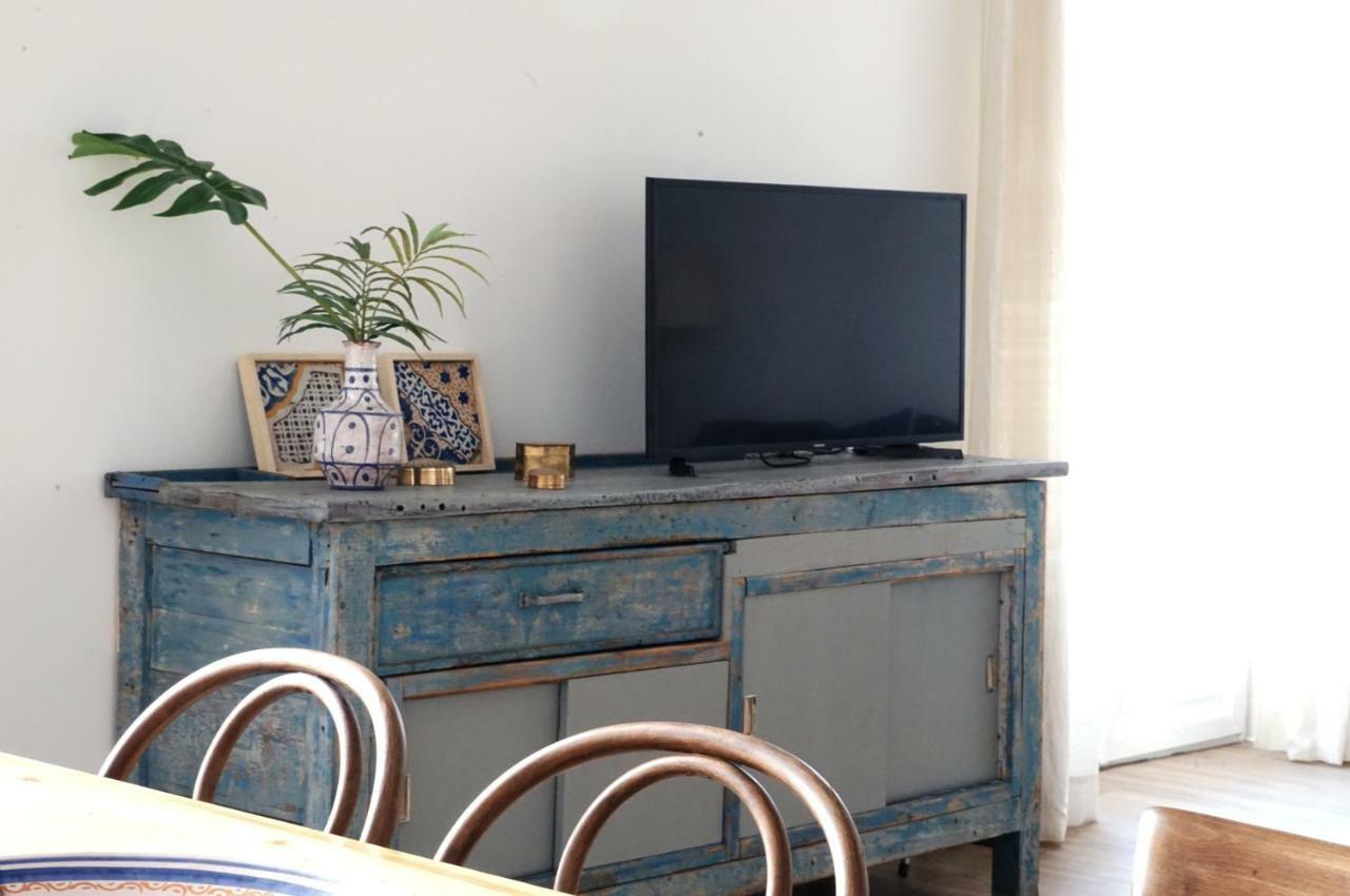 Apartment T-home / Stylish Center