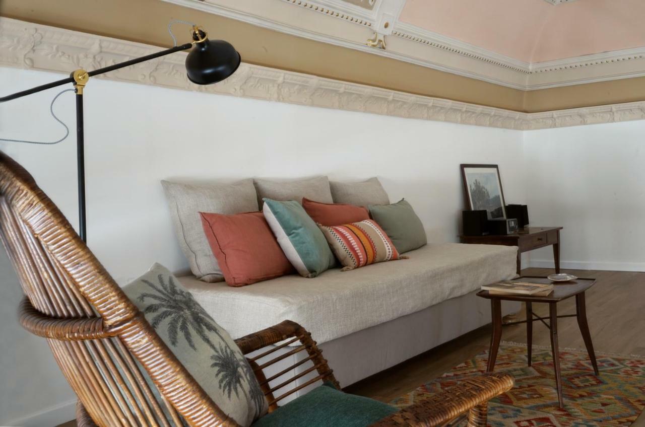 Apartment T-home / Stylish Center Palermo